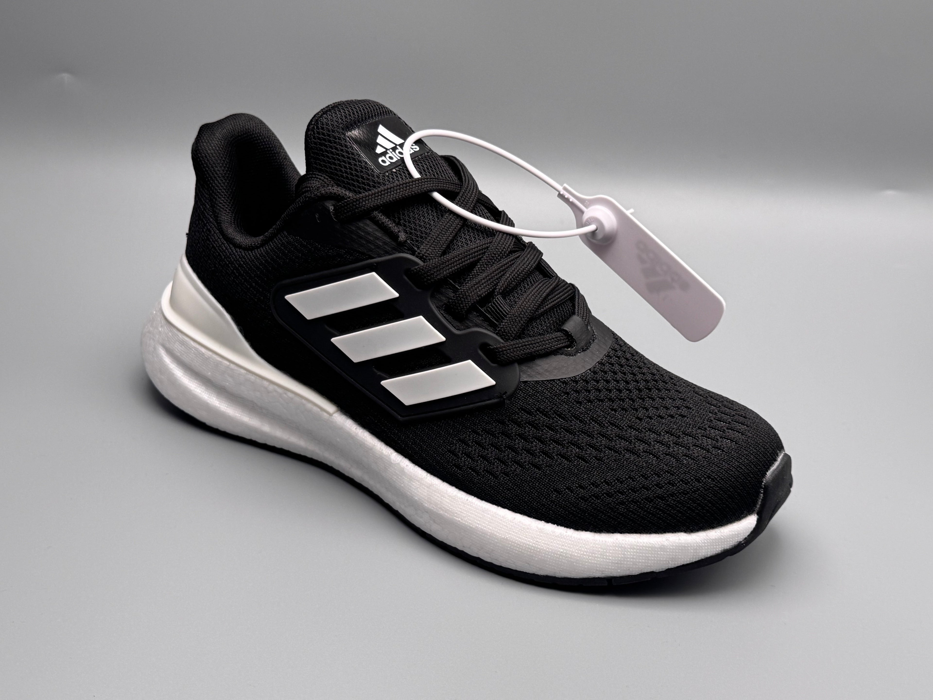 Ultra Boost vaahtopehmeät jogger-housut