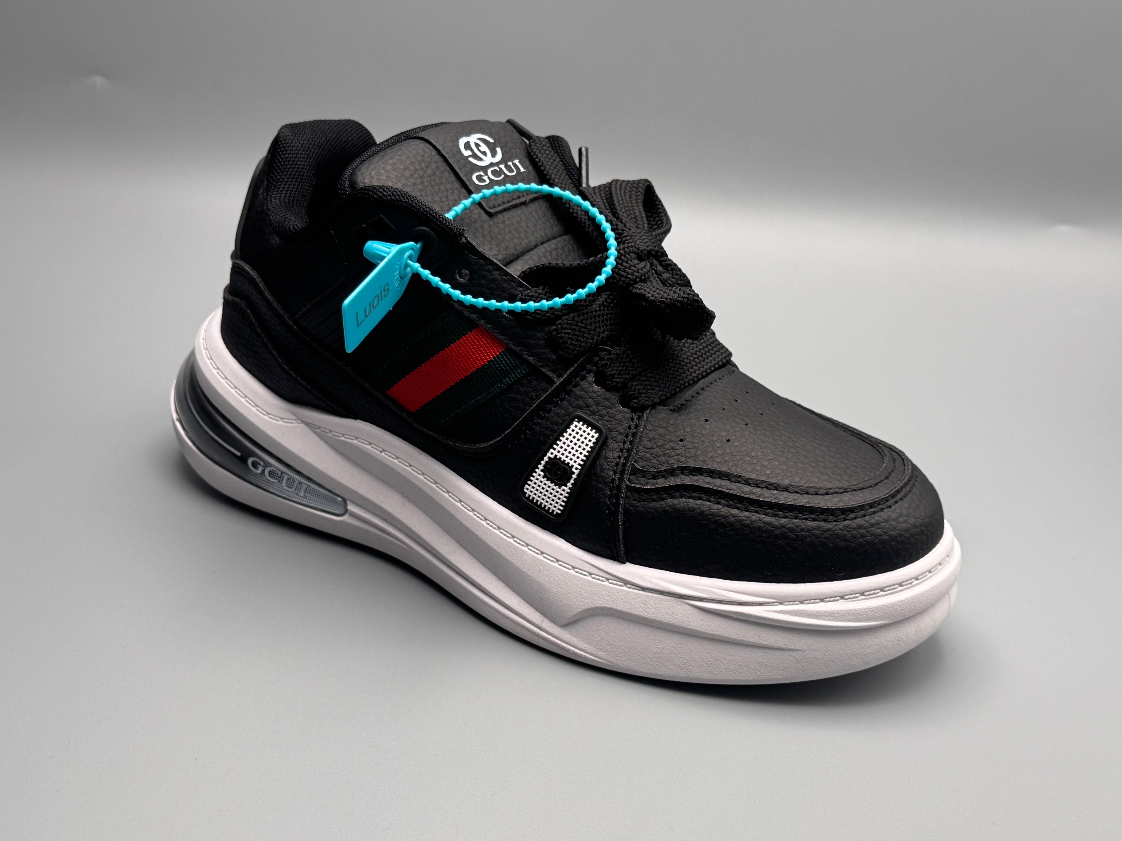 Robo sneakerit