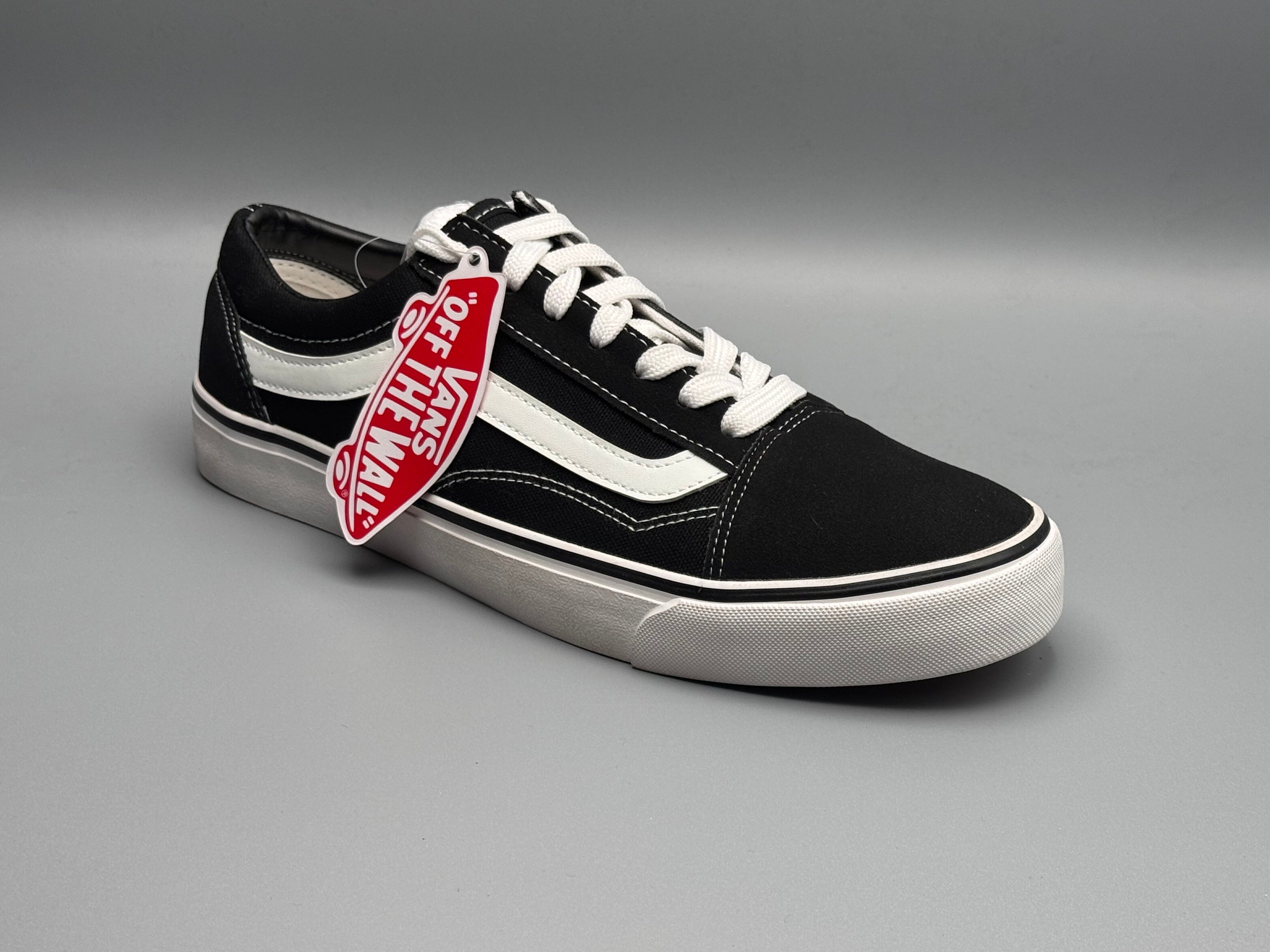 Van,s Royal sneakerit