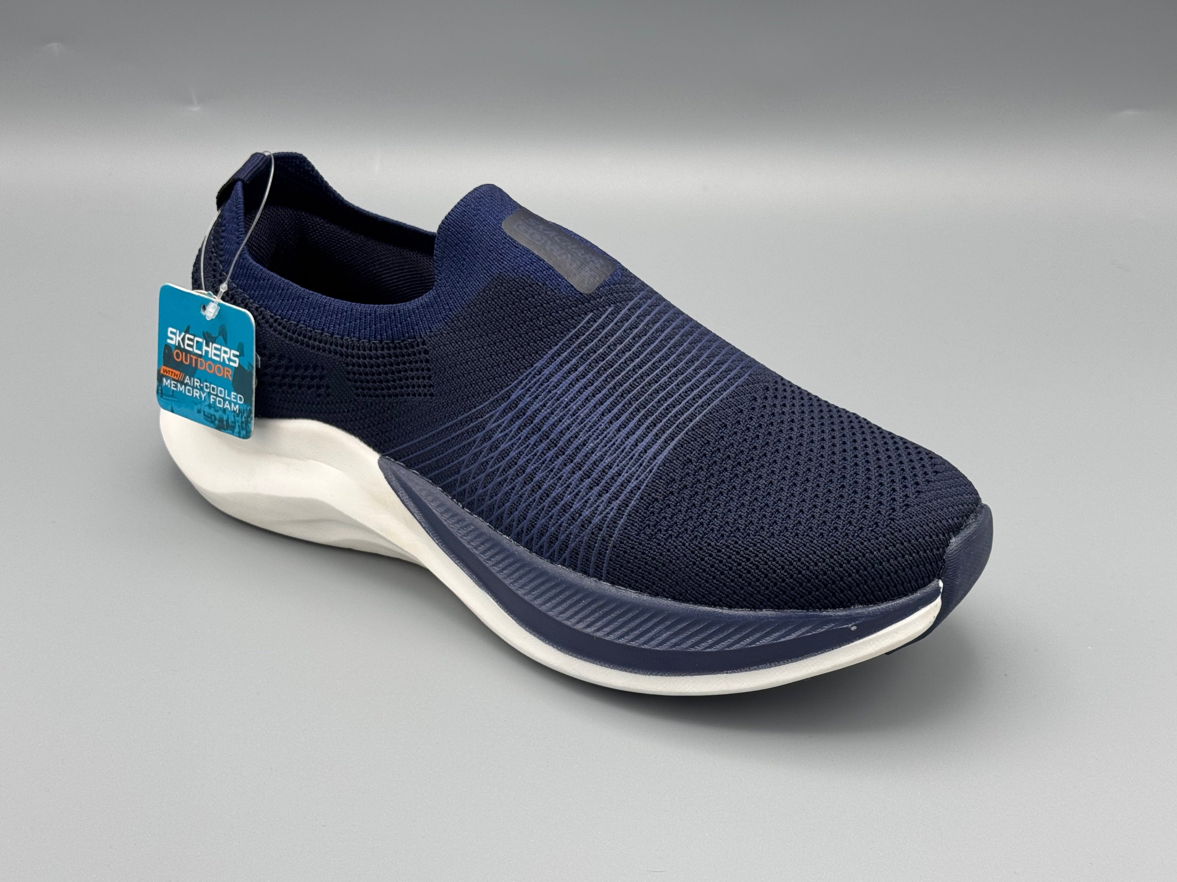Skechers max cushion (jalkaan sujautettava)