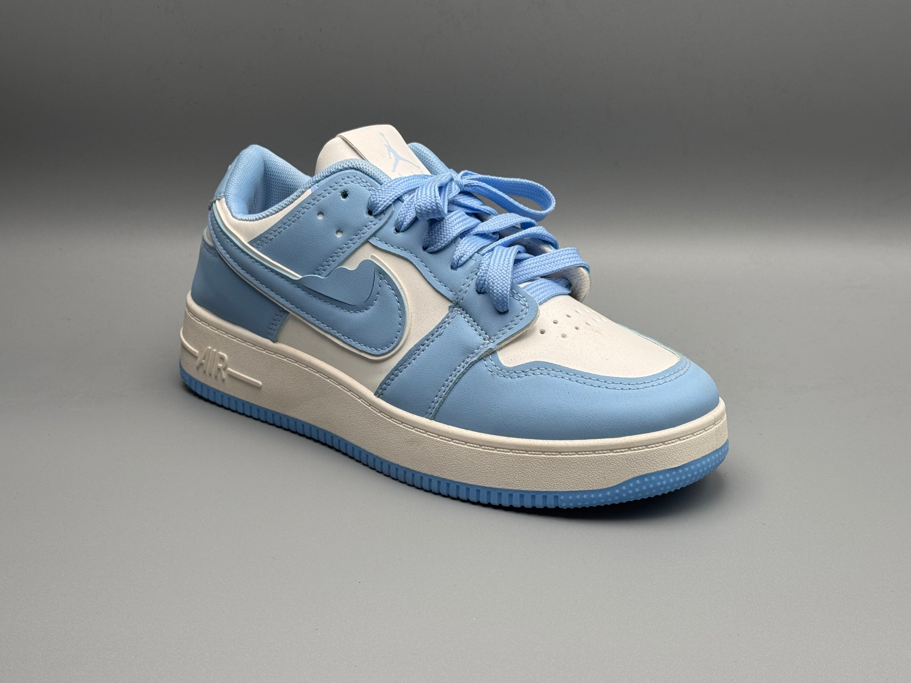 BS- Chunky Sneaks